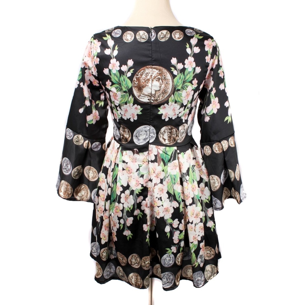 🍍Woo Woo Shop Black Floral & Coin Pattern Dress - Picture 3 of 7